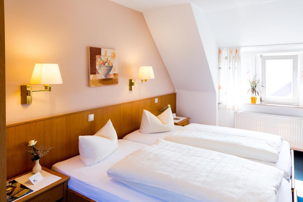 Stadthotel Kolpinghaus - Vier Ecken Werne Habitación foto